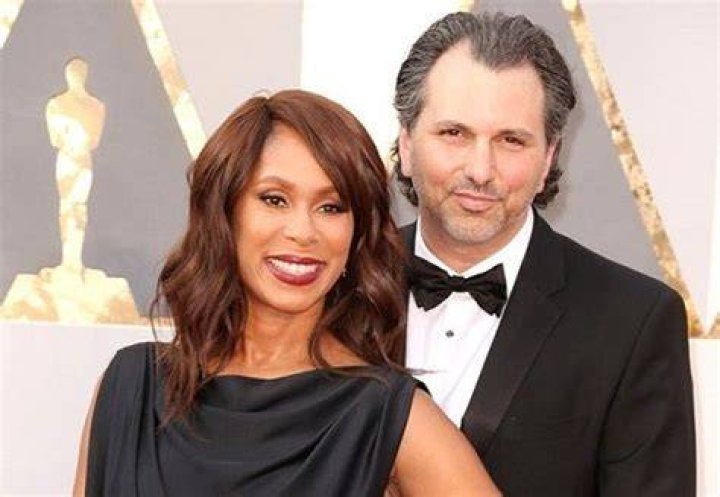 Channing Dungey Biography, Age, Height, Husband, Net Worth, Family