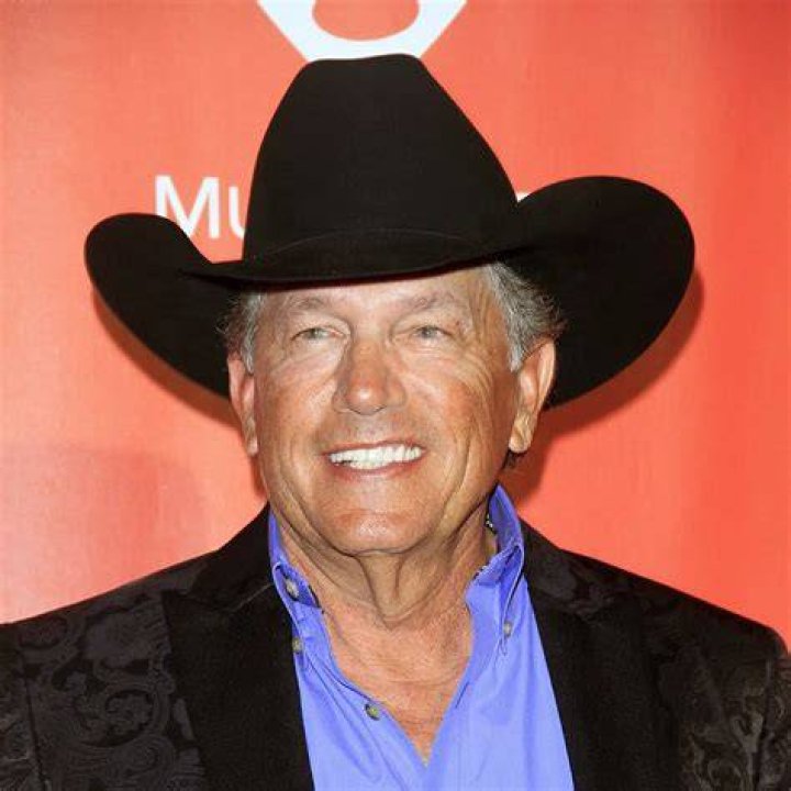 George Strait Biography, Age, Height, Wife, Net Worth, Family