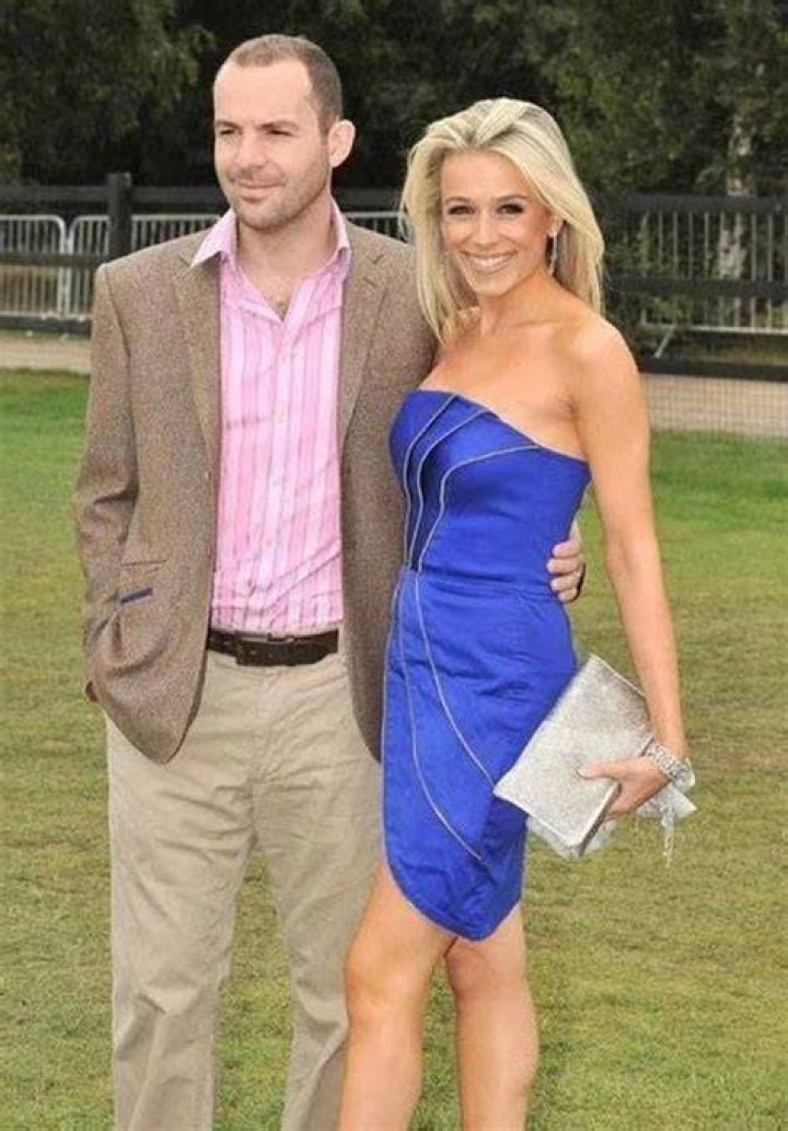 Lewis Lloyd Biography, Age, Height, Wife, Net Worth, Family